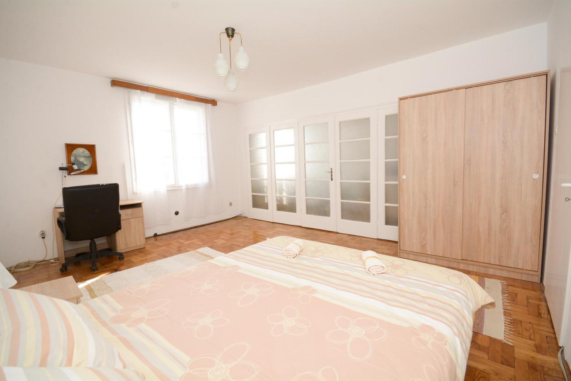 Apartments City Hall Belgrade Bilik gambar