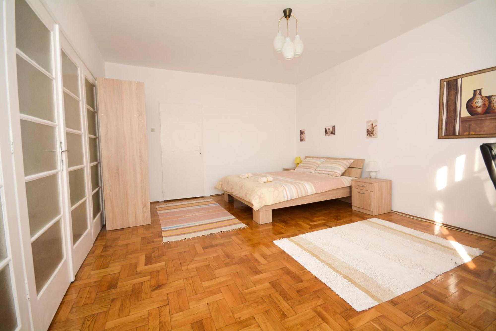 Apartments City Hall Belgrade Bilik gambar